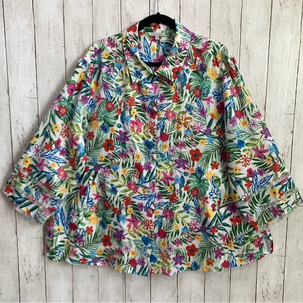 John Mark 100% Linen  2X  Floral Print Point Collar 3/4 Sleeve Front Tunic NWT